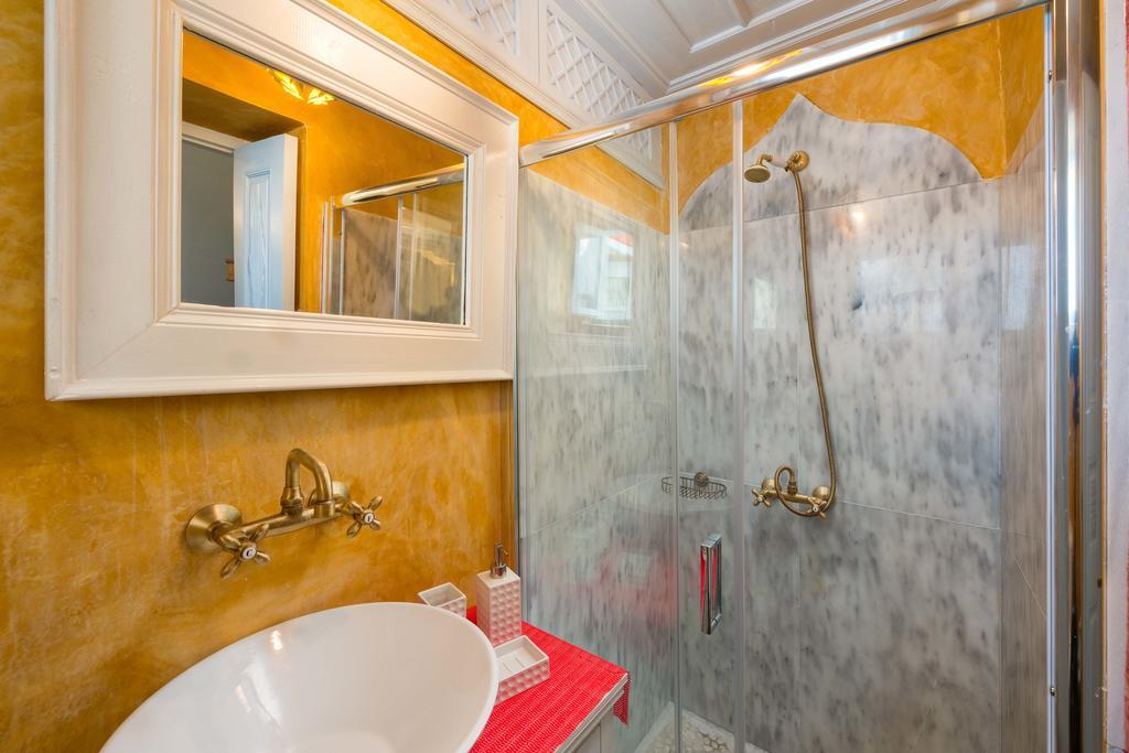 Villa Giorgos' Old Story 2Bed Stone House With Private Hamam In The Old Town Rhodes City Exterior foto